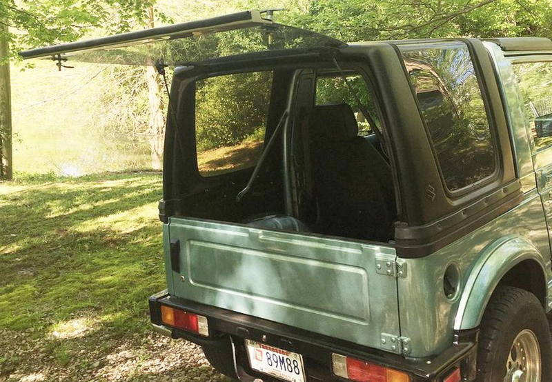 Illustration for article titled At $13,500, Could This 1988 Suzuki Samurai “Show Car” Show You a Thing or Two?
